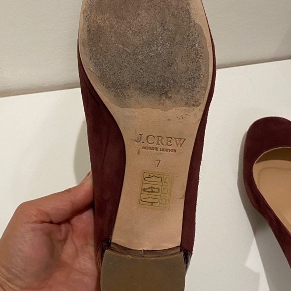 Suede pump with croc heel size 7 - Picture 6 of 6